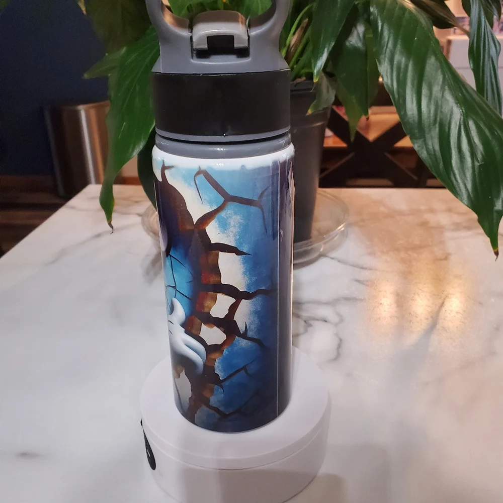 Mickey Mouse 20 oz Sport Water Bottle 🎉sale